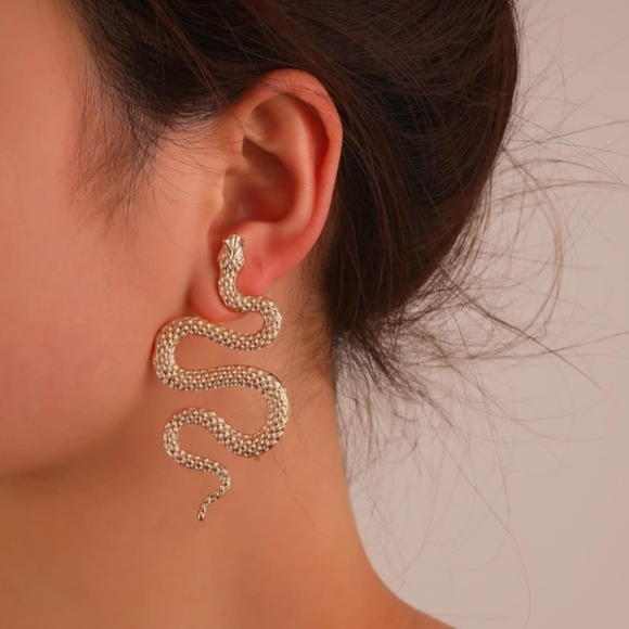 Gold Snake Earrings 3D Snakes Modern Nature Goth Glam Statement Post Halloween - Picture 5 of 9